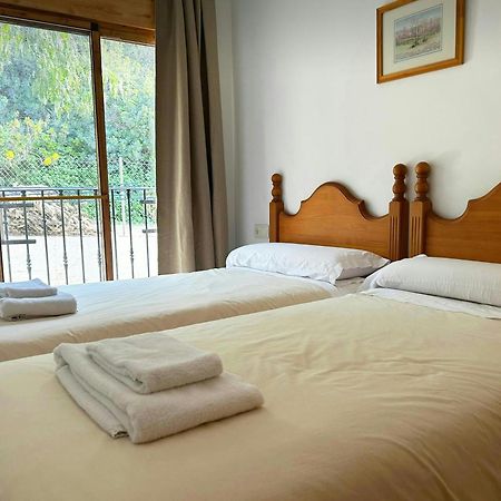 Apartamentos La Muela - Chulilla Exteriör bild