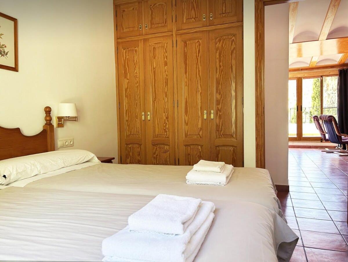 Apartamentos La Muela - Chulilla Exteriör bild