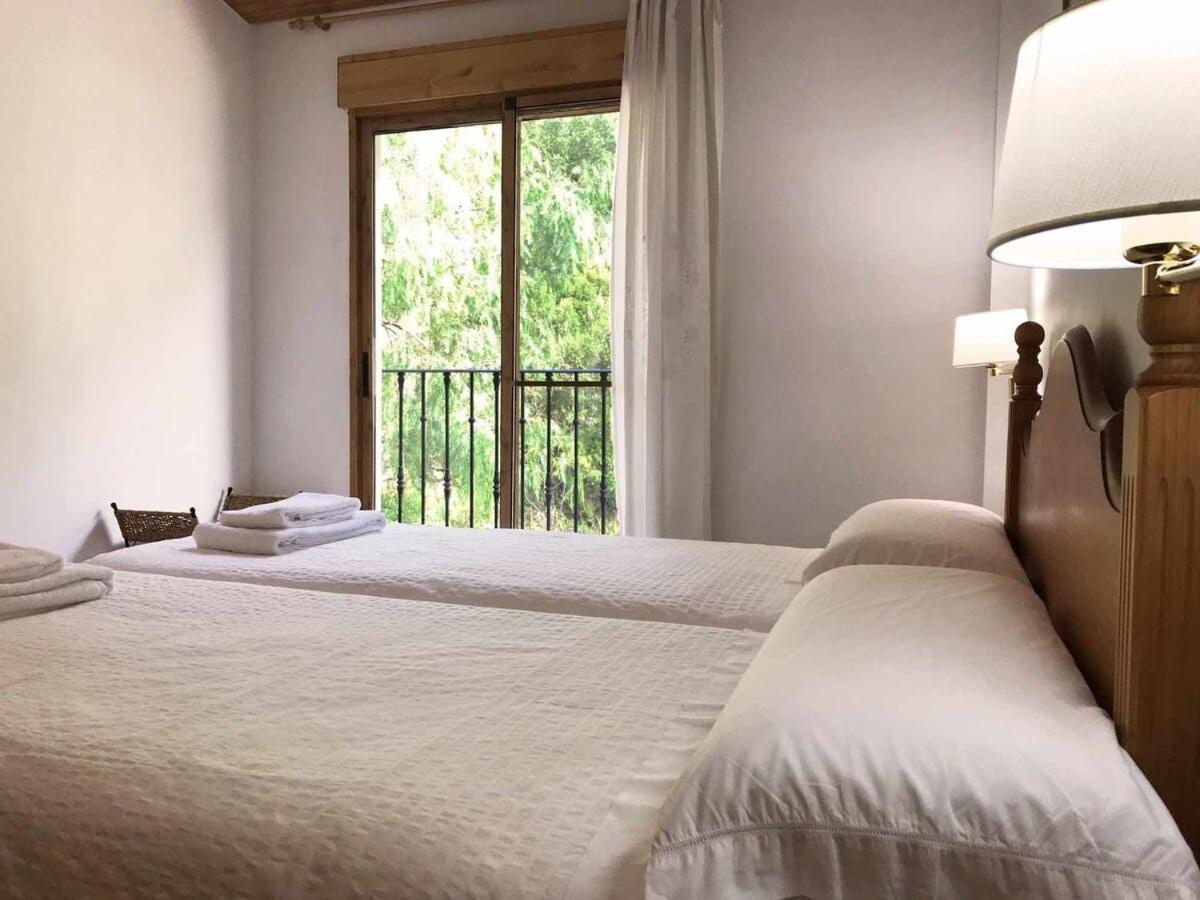 Apartamentos La Muela - Chulilla Exteriör bild